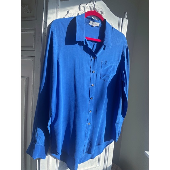 💙NWOT Vince Camuto 100%silk button down blue blouse - Picture 13 of 13